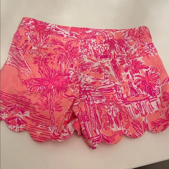 Lilly Pulitzer Tropical Pink Women's Shorts - Picture 2 of 5